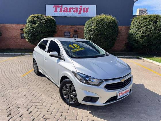 CHEVROLET ONIX 1.0 MPFI LT 8V FLEX 4P MANUAL